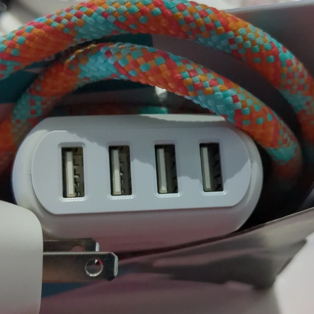 360 6ft Habitat USB premium charging plug